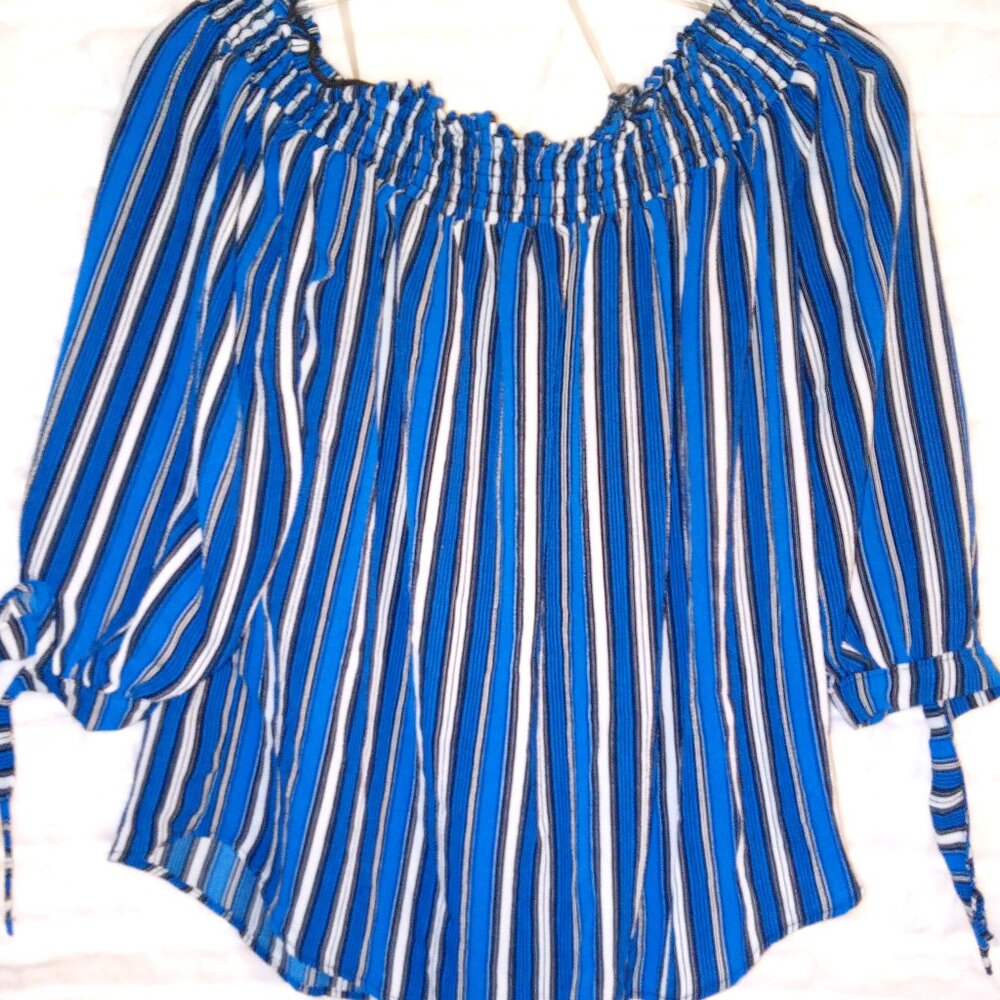 Rue21 Blue Blouse